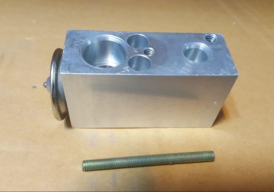 تصویر از اکسپنشن کتابی L90 الومینیوم چینی